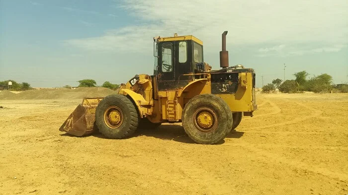 alquiler maquinaria pesada cargador